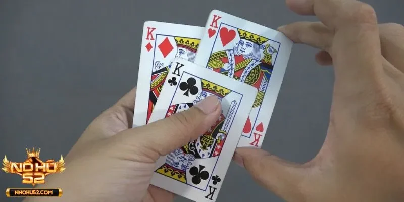 Chỉ nên cược thấp để làm quen ván bài mới